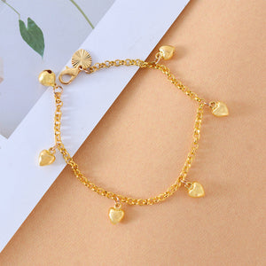 Simple Heart Charm Bracelet null