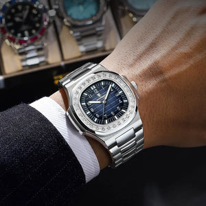 AquaGleam: Waterproof Luminous Watch for the Modern Man null