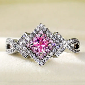 Creative Cross-wound  Diamond Zircon Ring, Versatile Jewelry null