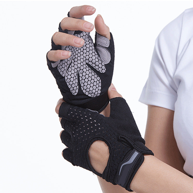 Unisex Fitness Gloves & Wristbands kairova